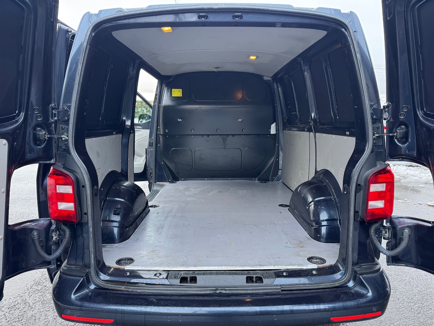 Used Volkswagen Transporter 2019 for sale - 77129726: Photo 9