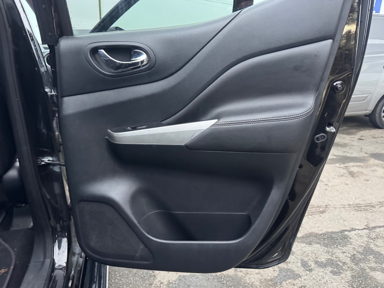 Used Nissan Navara 2016 for sale - 76974740: Photo 19