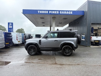 Used Land Rover Defender 2021 for sale - 78852334: Photo