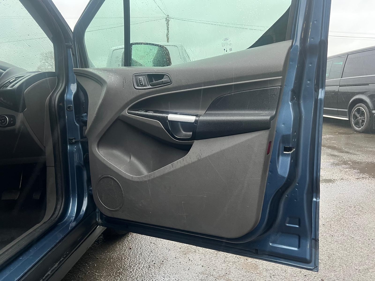 Used Ford Transit Connect 2021 for sale - 76627392: Photo 14