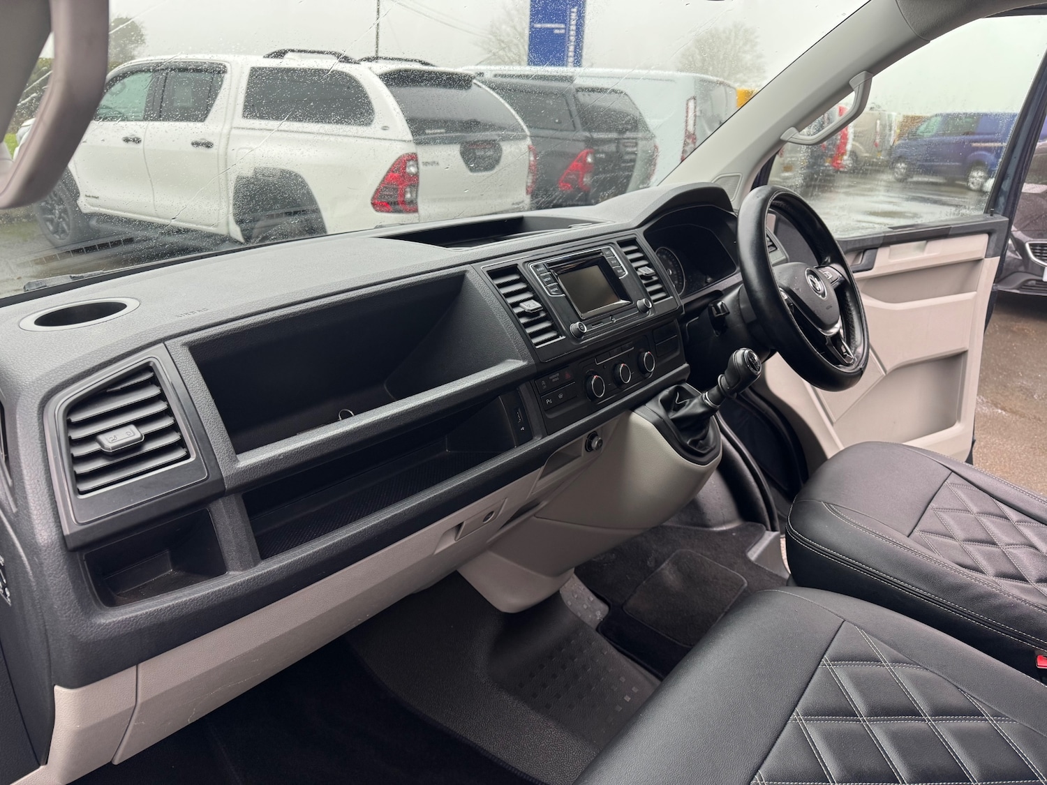 Used Volkswagen Transporter 2016 for sale - 77357050: Photo 17