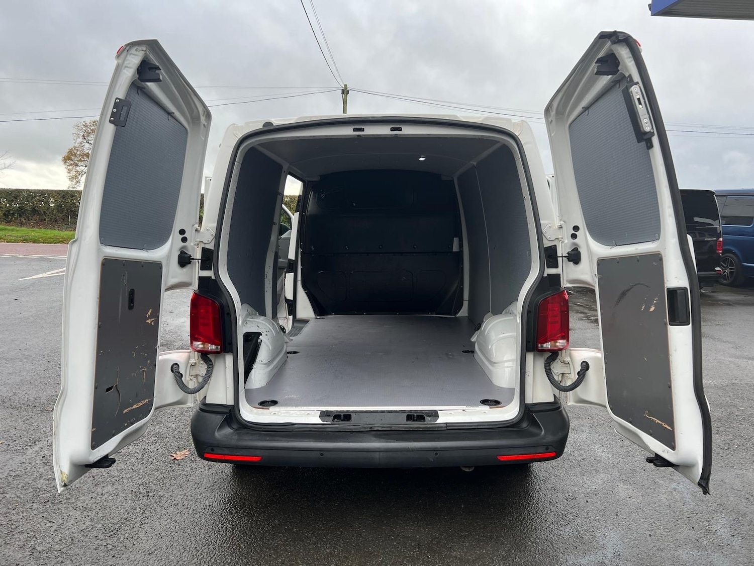 Used Volkswagen Transporter 2021 for sale - 76401793: Photo 15