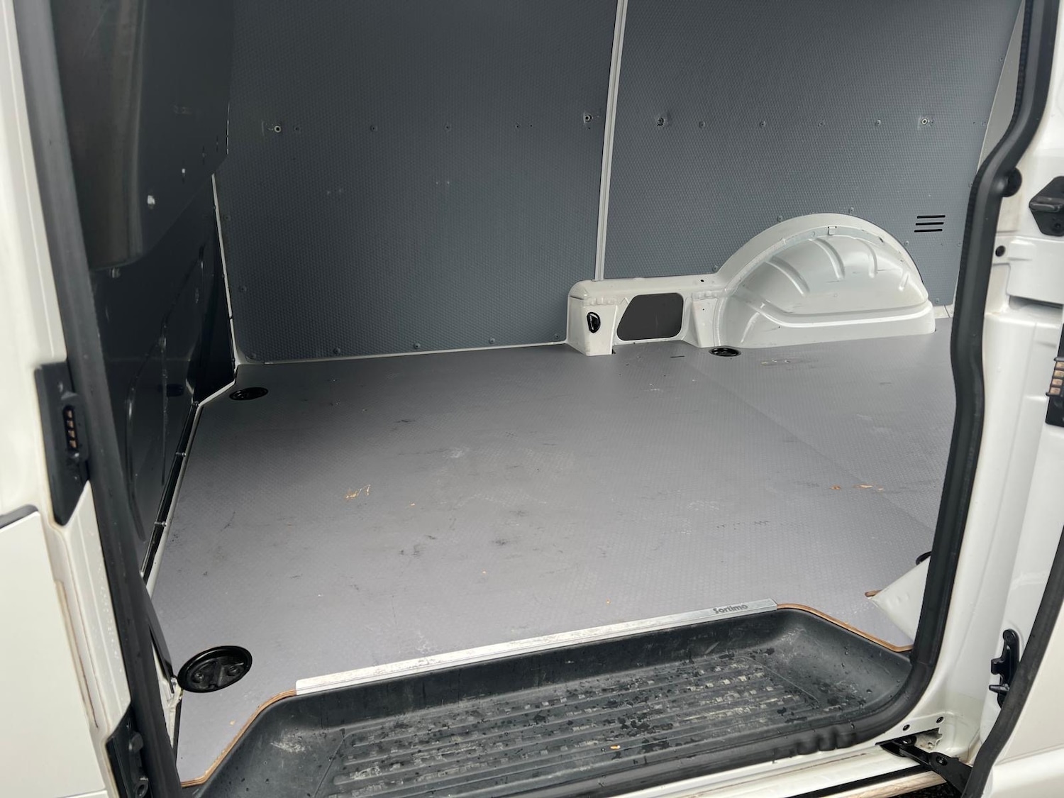 Used Volkswagen Transporter 2021 for sale - 76401793: Photo 27