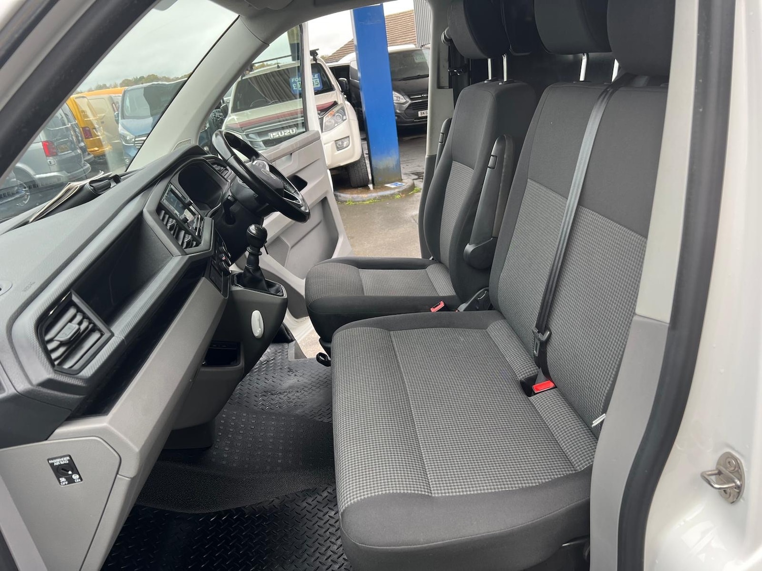 Used Volkswagen Transporter 2021 for sale - 76401793: Photo 9