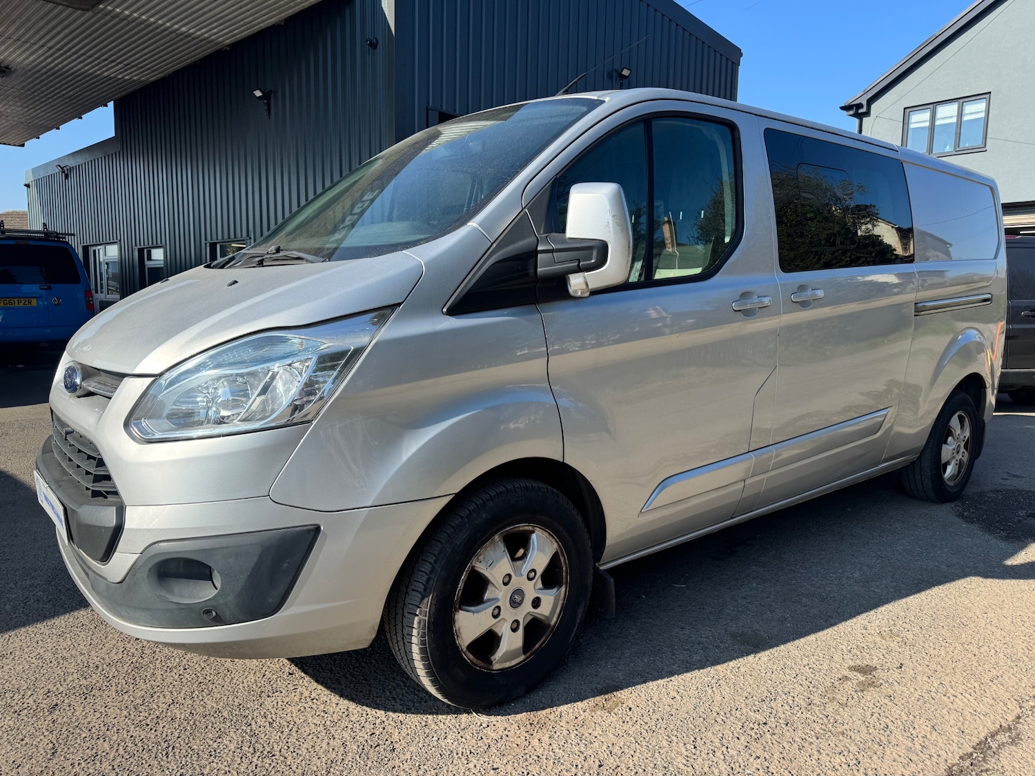 Used Ford Transit Custom 2017 for sale - 76643793: Photo 2
