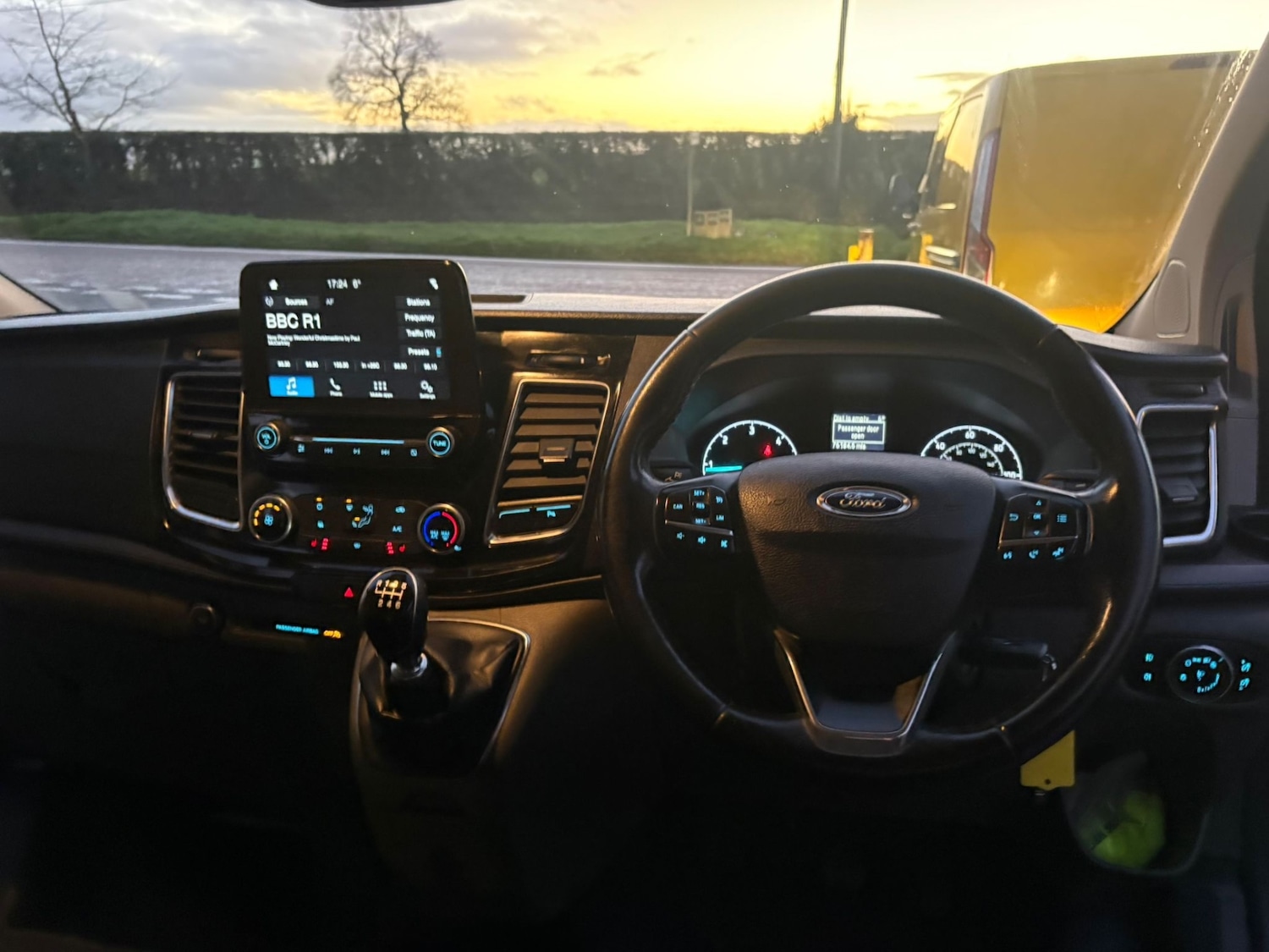 Used Ford Transit Custom 2018 for sale - 76974735: Photo 16