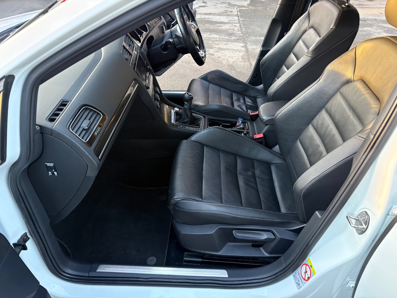 Used Volkswagen Golf 2013 for sale - 77090255: Photo 14