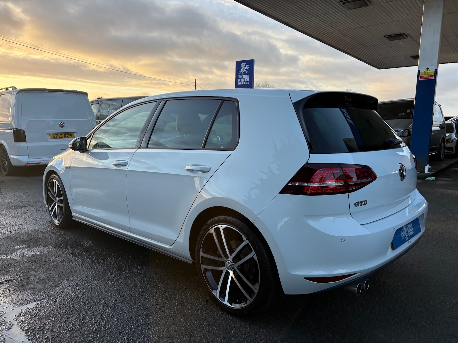 Used Volkswagen Golf 2013 for sale - 77090255: Photo 8