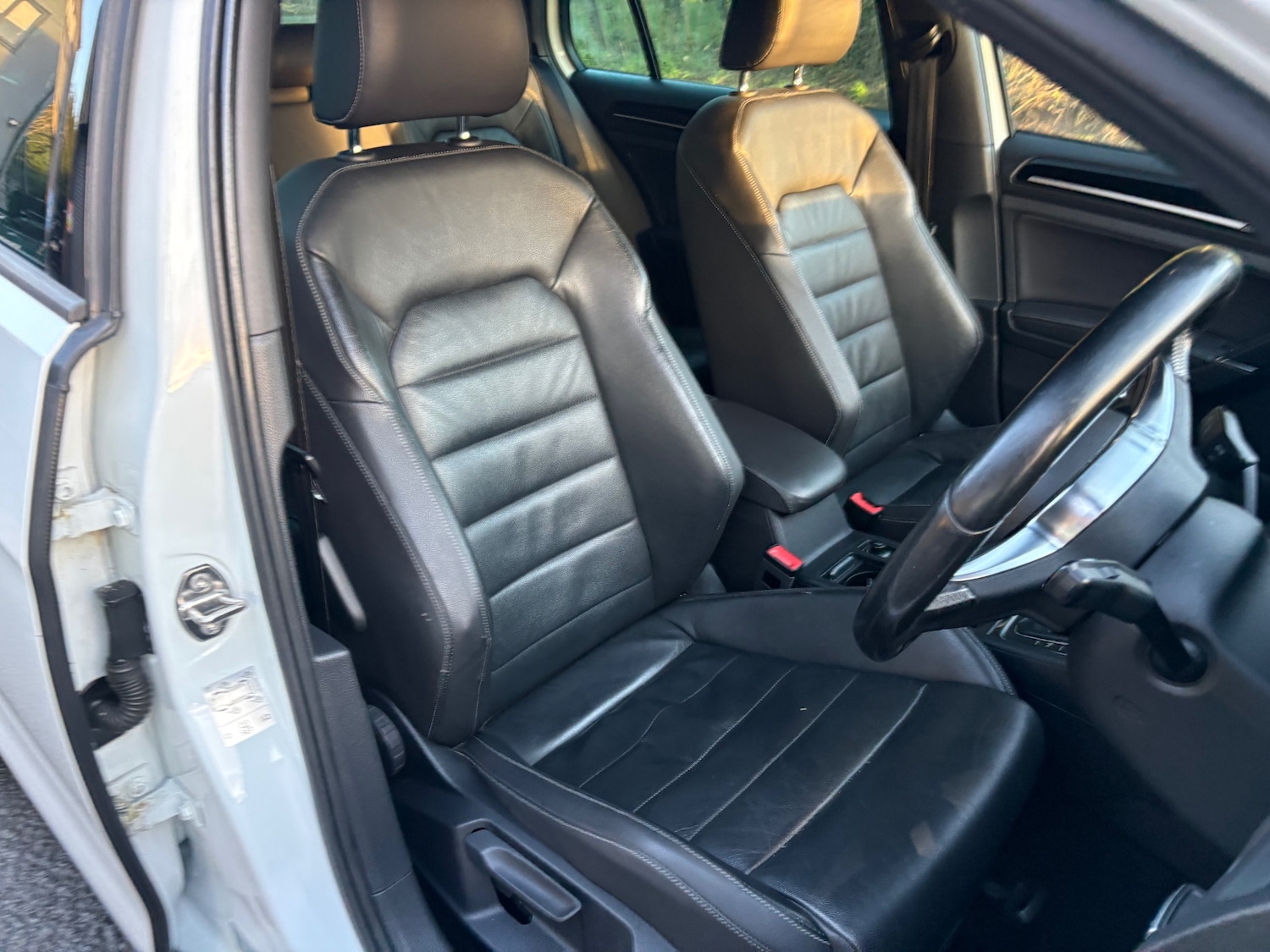 Used Volkswagen Golf 2013 for sale - 77090255: Photo 9