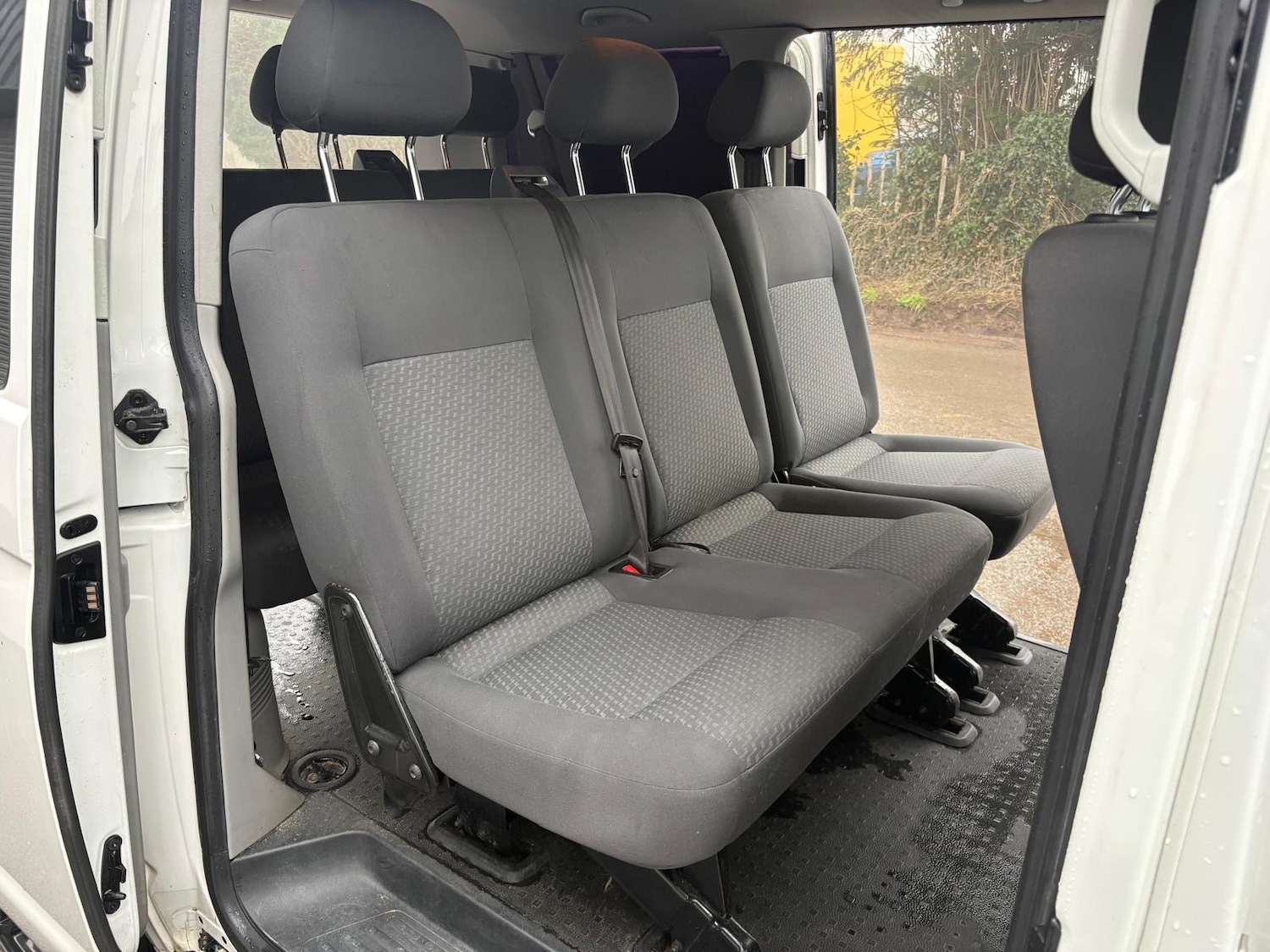 Used Volkswagen Transporter Shuttle 2013 for sale - 77093909: Photo 16