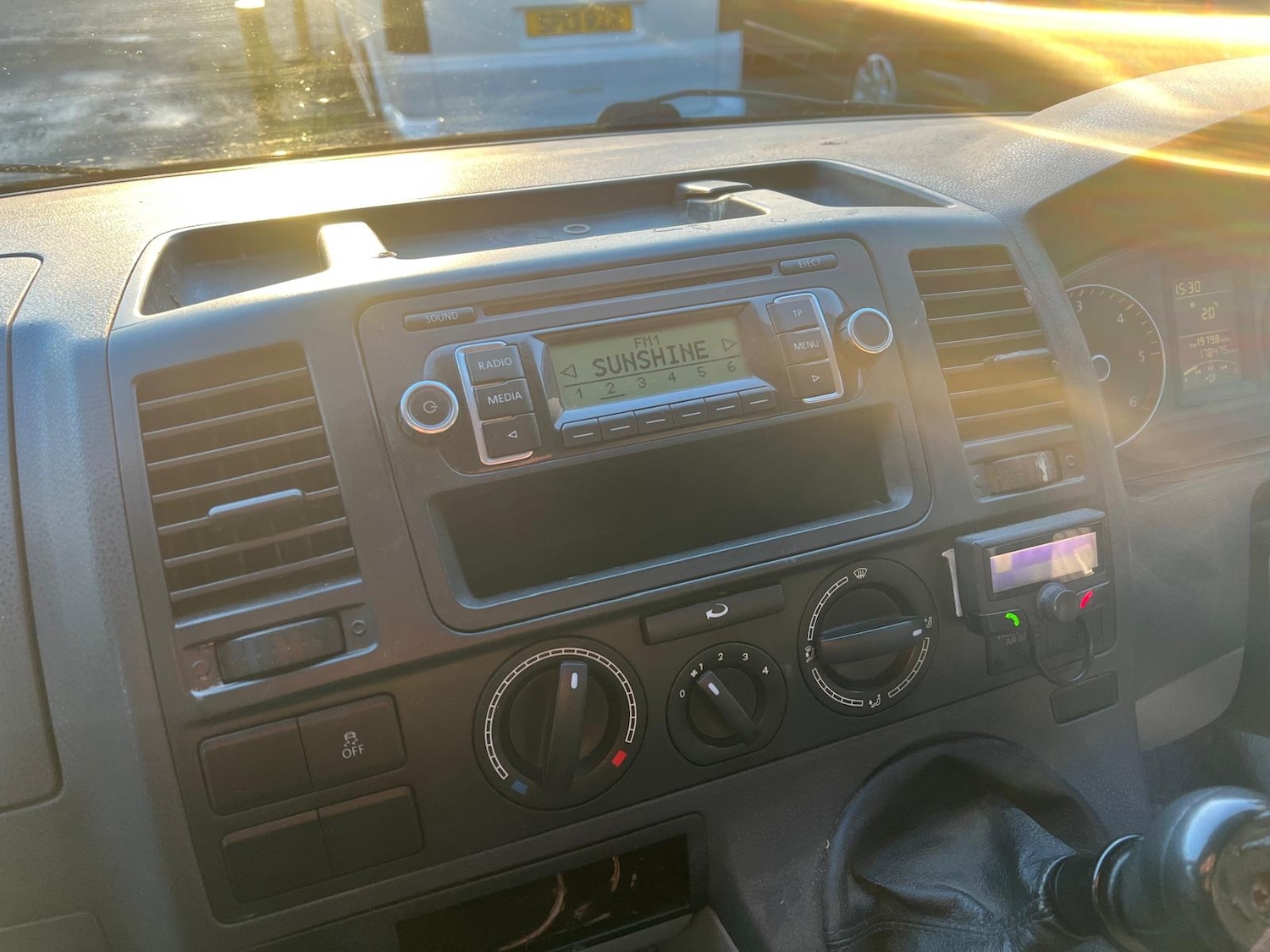 Used Volkswagen Transporter 2010 for sale - 77107828: Photo 14