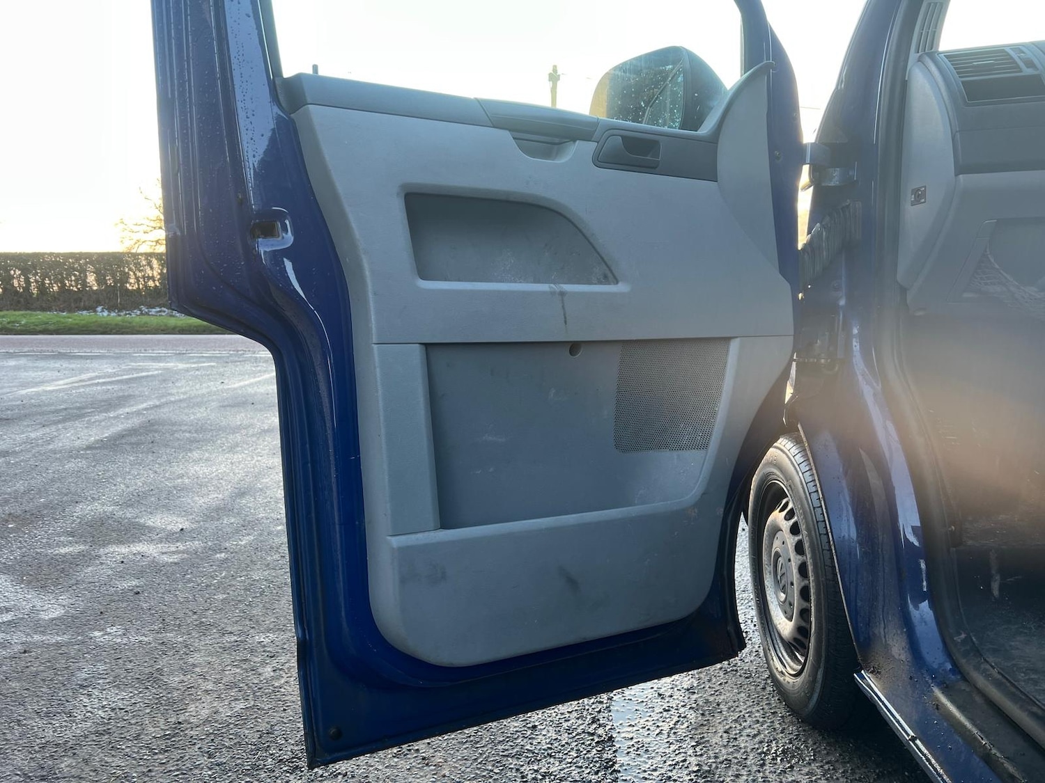 Used Volkswagen Transporter 2010 for sale - 77107828: Photo 9