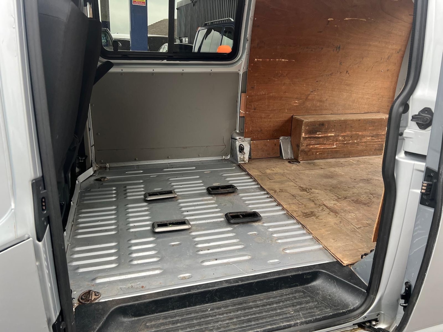 Used Volkswagen Transporter 2016 for sale - 76017398: Photo 13