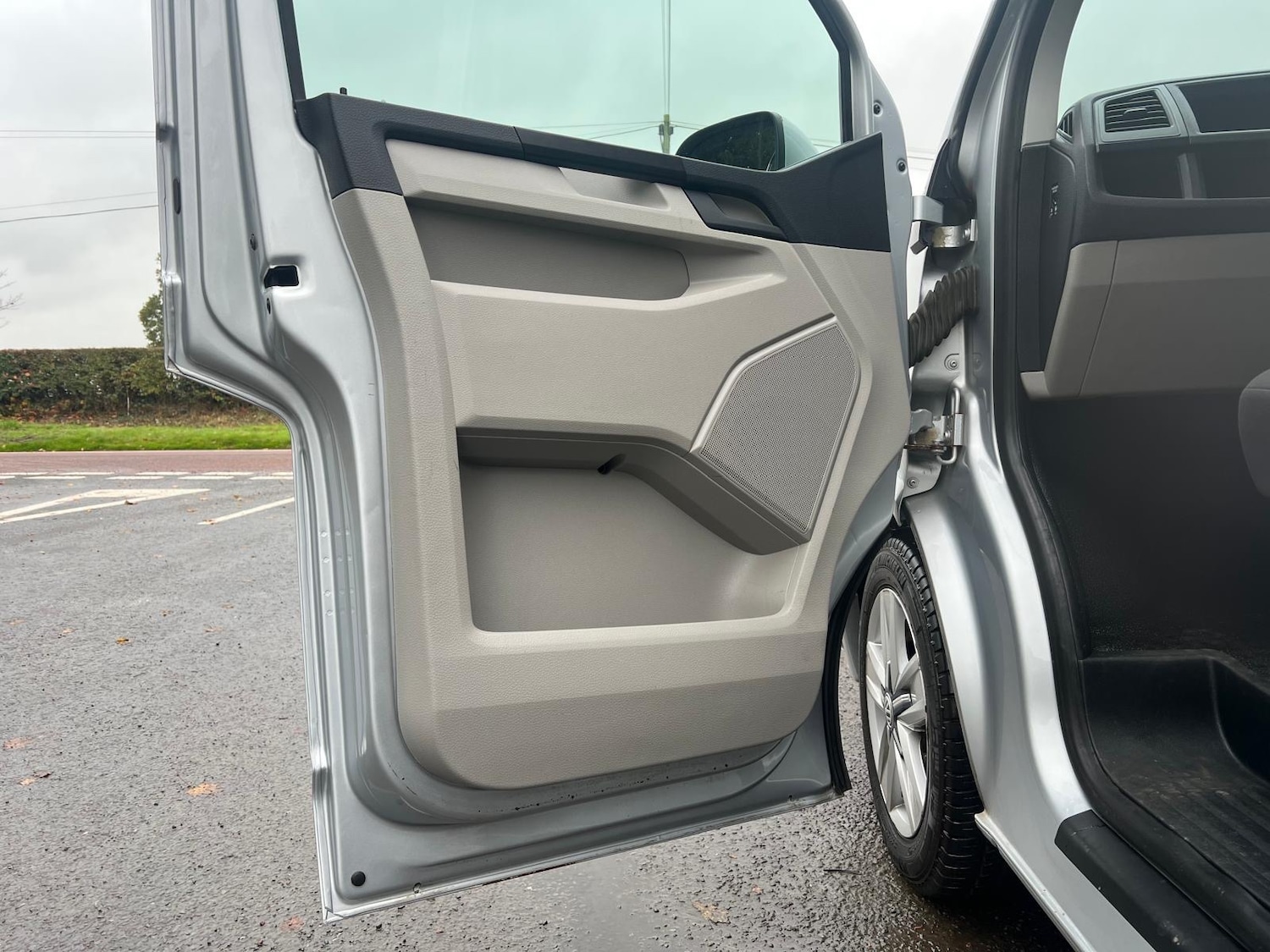 Used Volkswagen Transporter 2016 for sale - 76017398: Photo 9