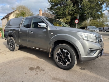 Used Nissan Navara 2016 for sale - 77562638: Photo