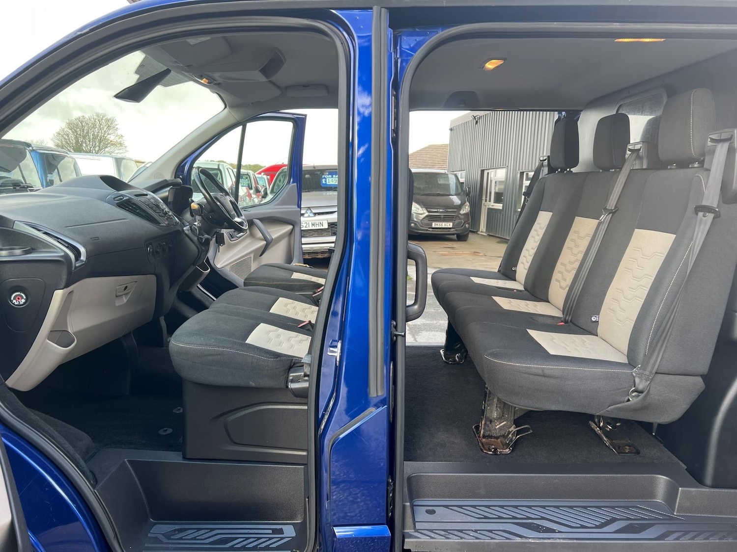 Used Ford Transit Custom 2016 for sale - 76374150: Photo 12