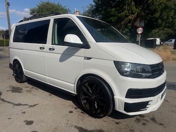 Used Volkswagen Transporter 2018 for sale - 79266232: Photo