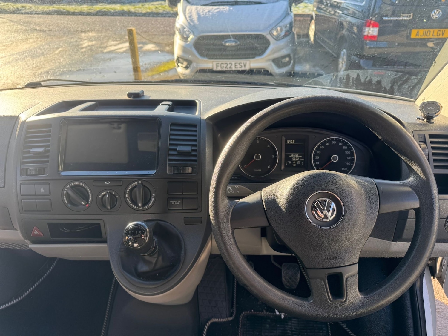 Used Volkswagen Transporter 2013 for sale - 77090241: Photo 11