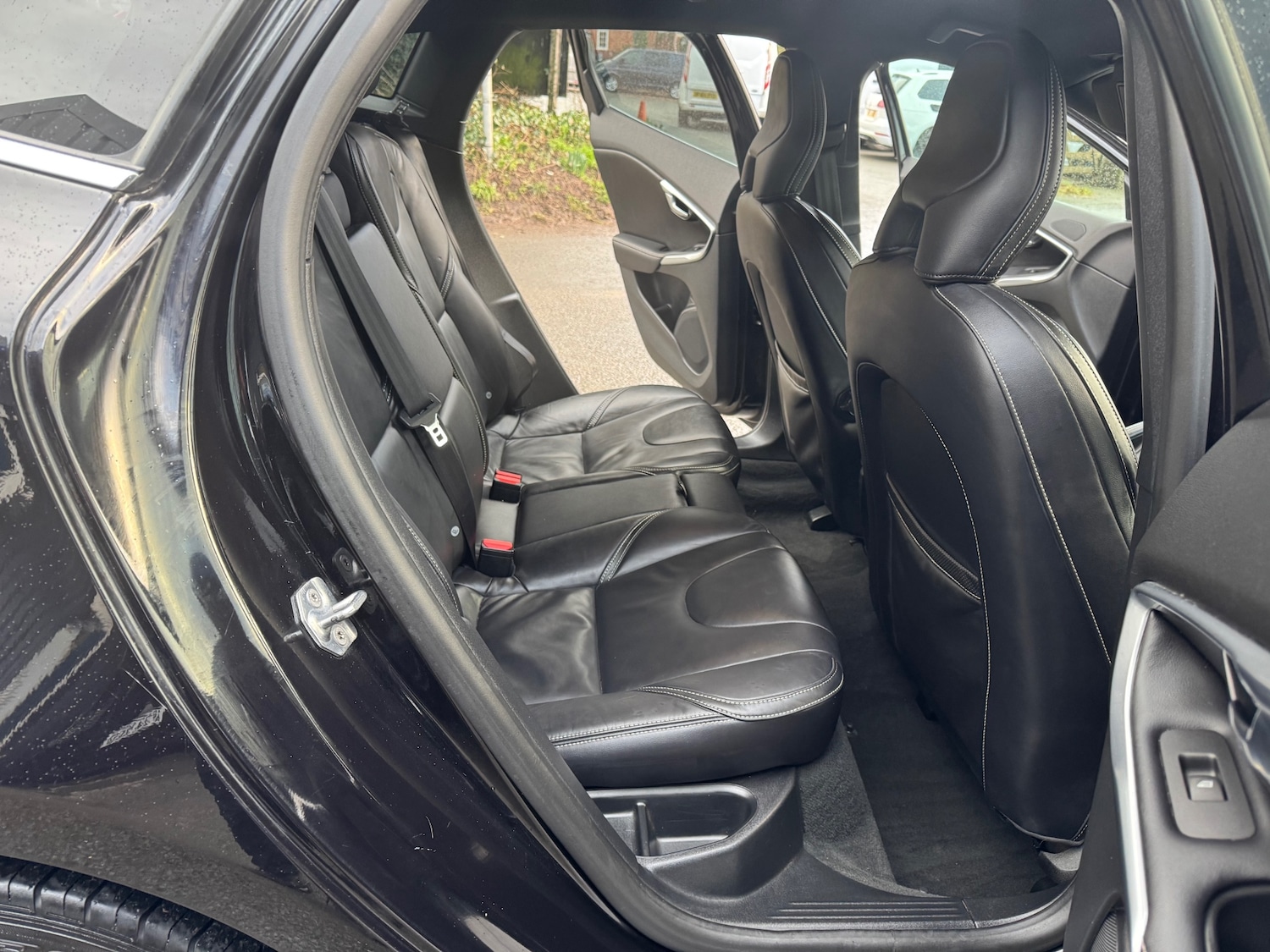 Used Volvo V40 2019 for sale - 77435895: Photo 11