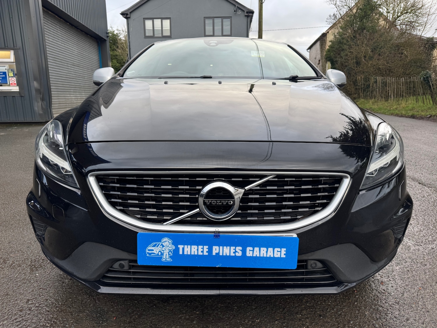 Used Volvo V40 2019 for sale - 77435895: Photo 3