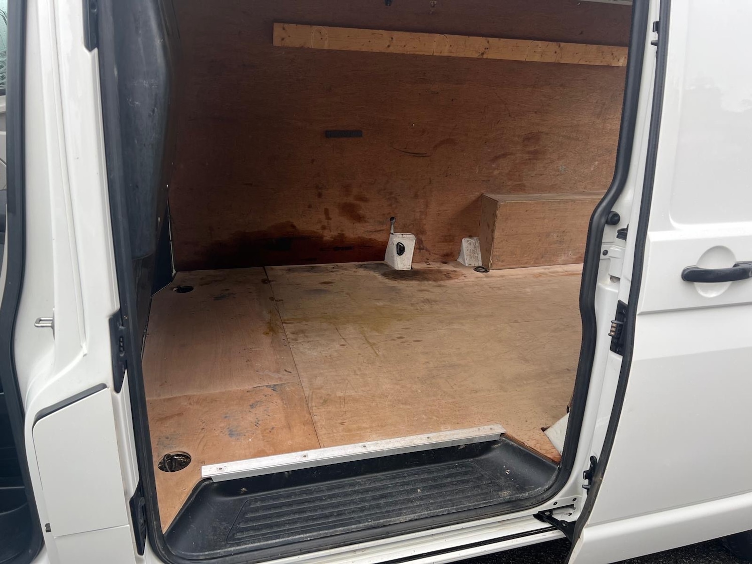 Used Volkswagen Transporter 2016 for sale - 75919627: Photo 11