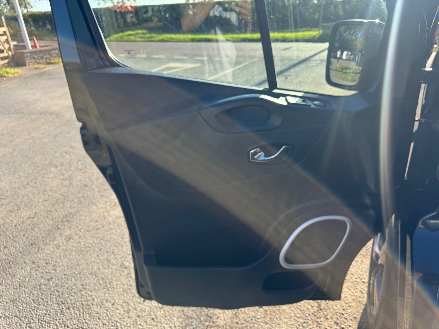 Used Vauxhall Vivaro 2015 for sale - 75988203: Photo 14