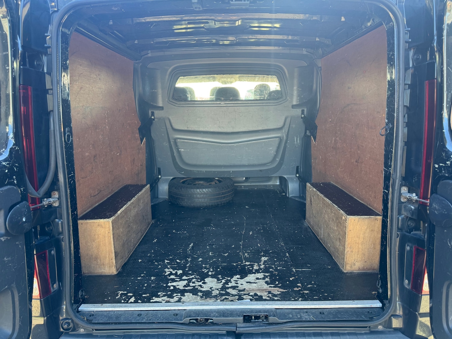 Used Vauxhall Vivaro 2015 for sale - 75988203: Photo 17