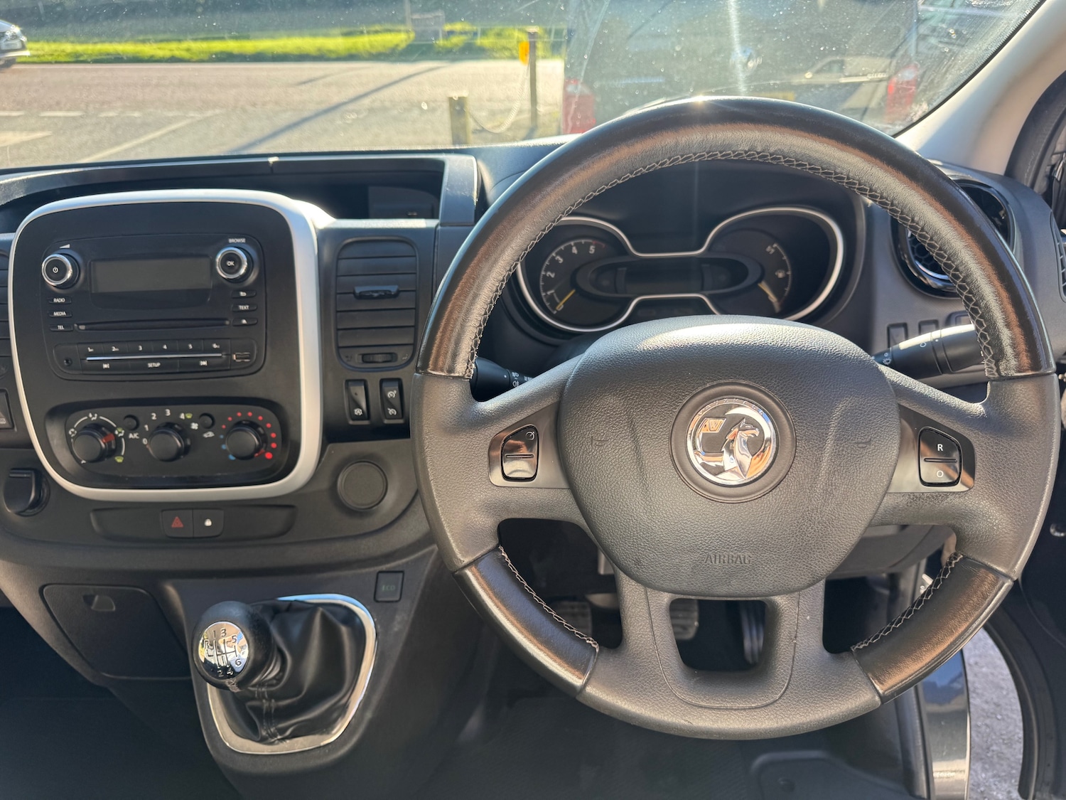 Used Vauxhall Vivaro 2015 for sale - 75988203: Photo 19