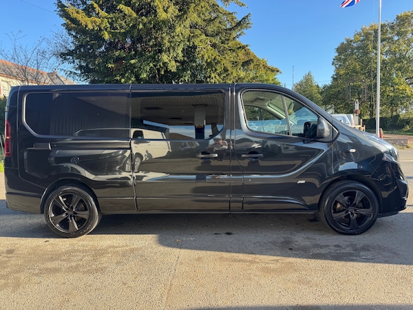 Used Vauxhall Vivaro 2015 for sale - 75988203: Photo 5