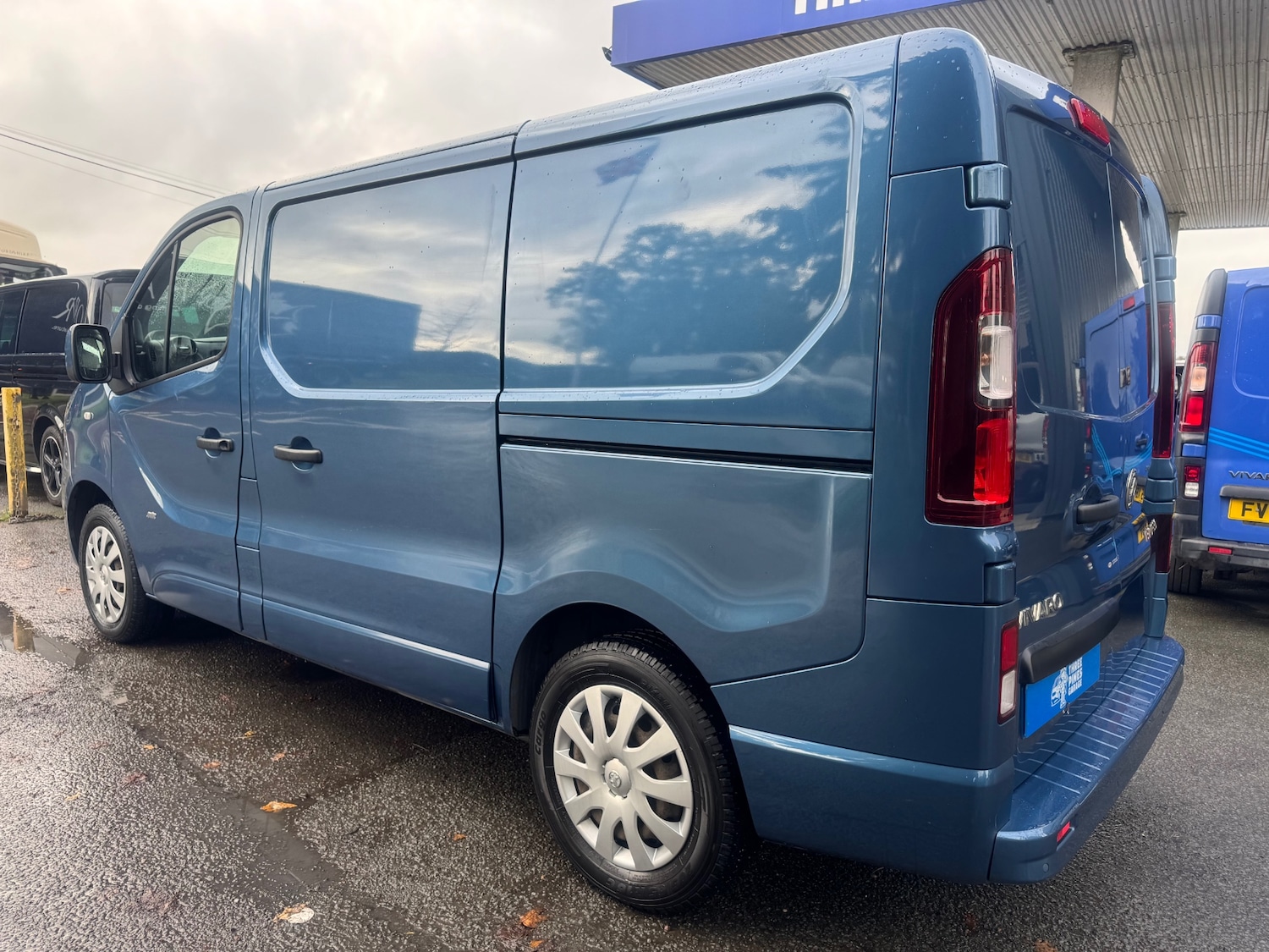 Used Vauxhall Vivaro 2017 for sale - 76231053: Photo 8