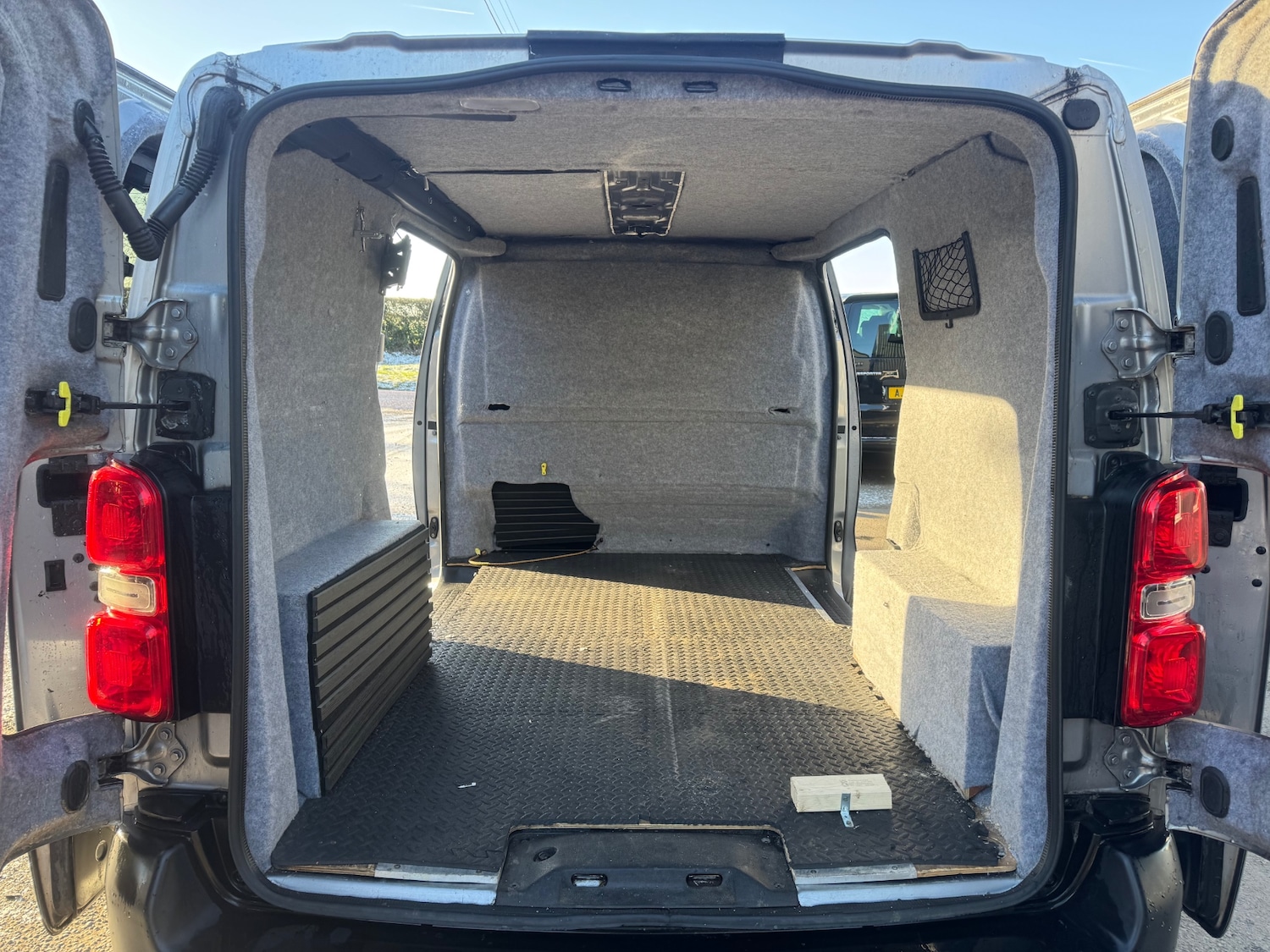 Used Peugeot Expert 2020 for sale - 76974725: Photo 13