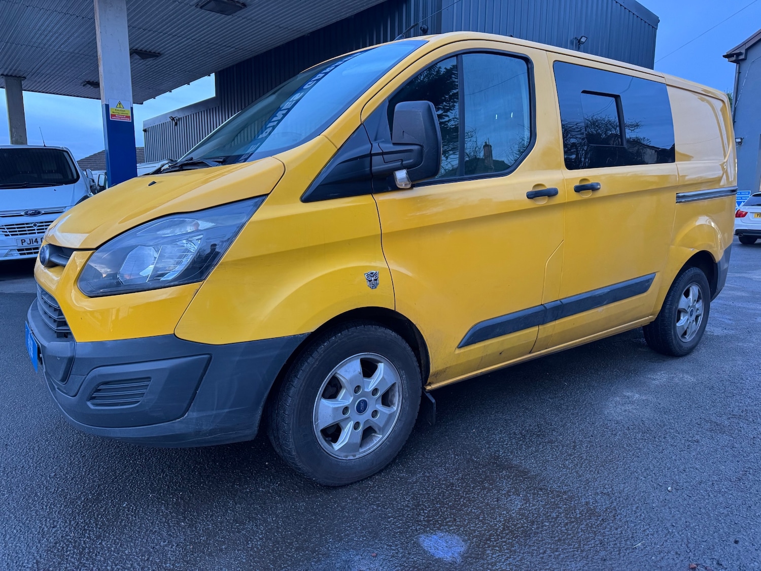 Used Ford Transit Custom 2015 for sale - 76935460: Photo 2