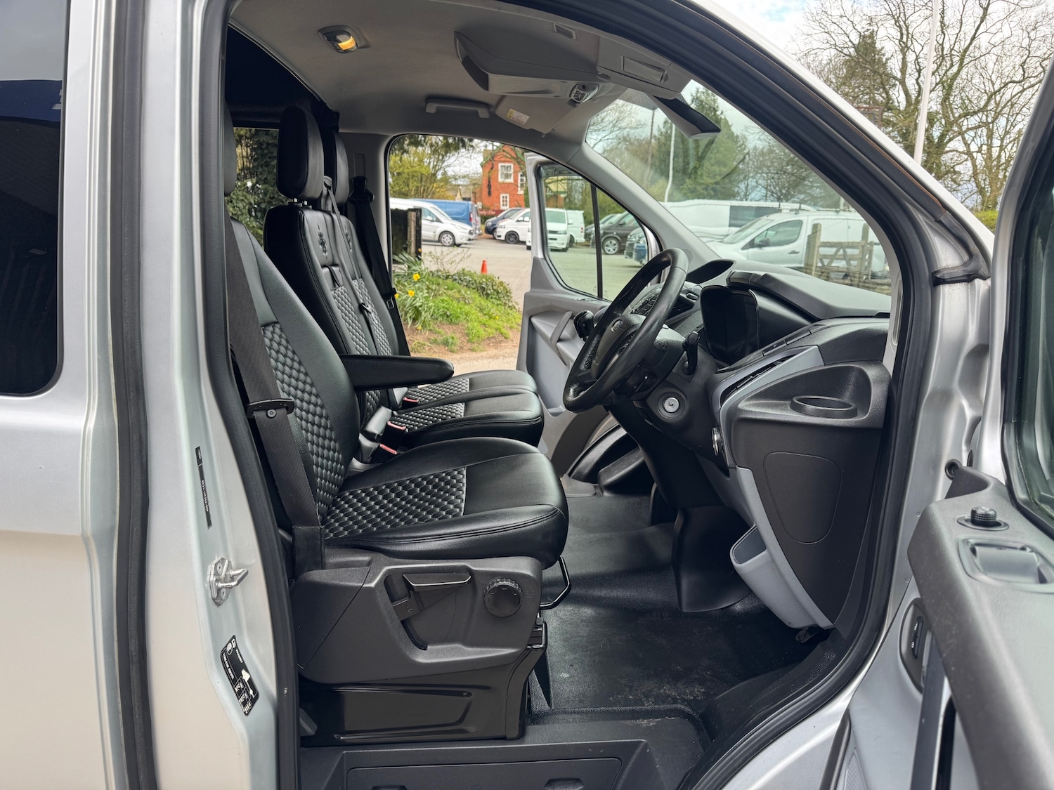 Used Ford Transit Custom 2015 for sale - 77821968: Photo 9