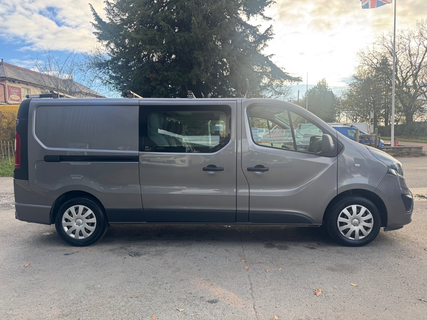 Used Vauxhall Vivaro 2019 for sale - 76526477: Photo 5