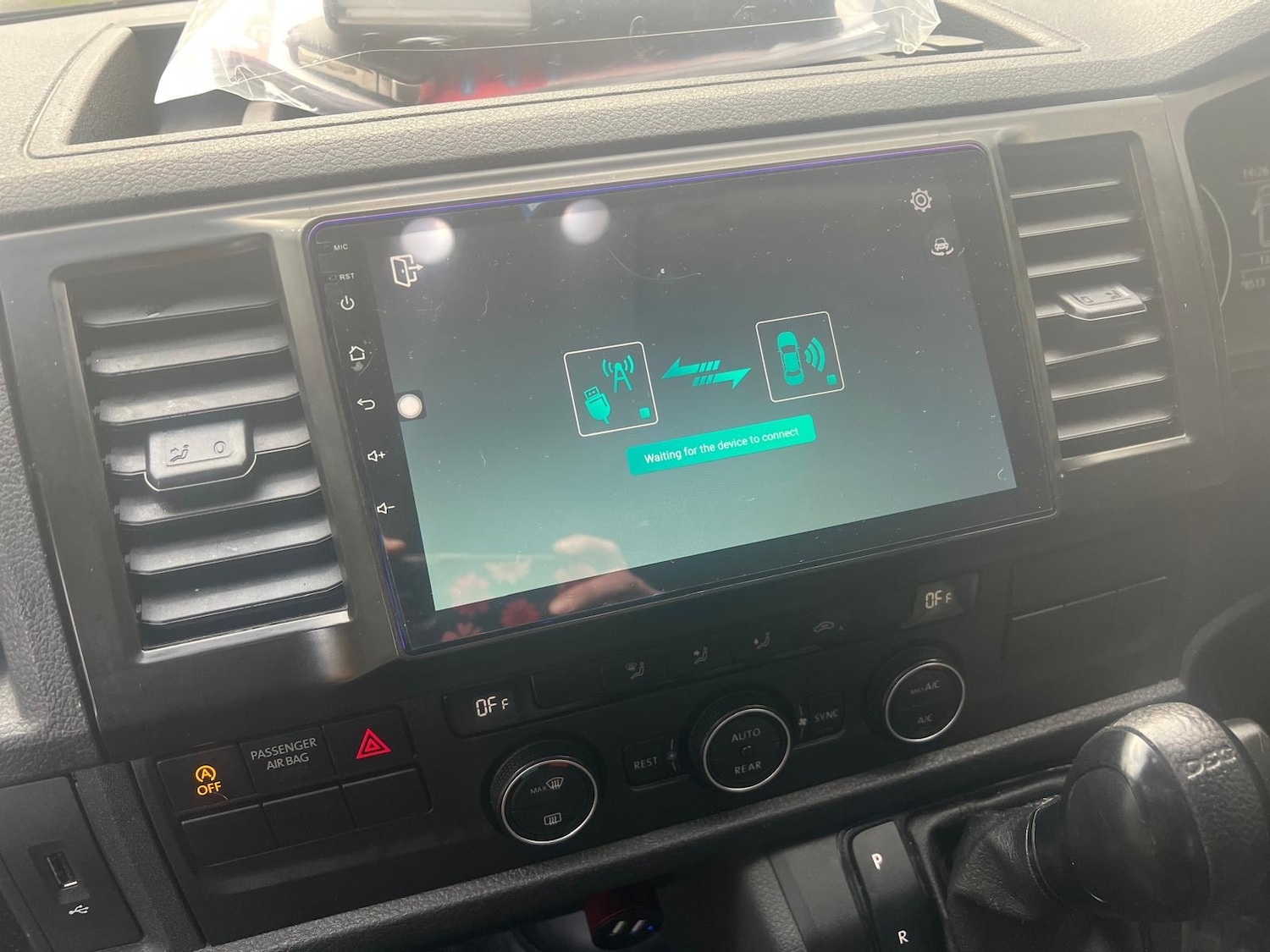 Used Volkswagen Transporter Shuttle 2016 for sale - 76845973: Photo 16