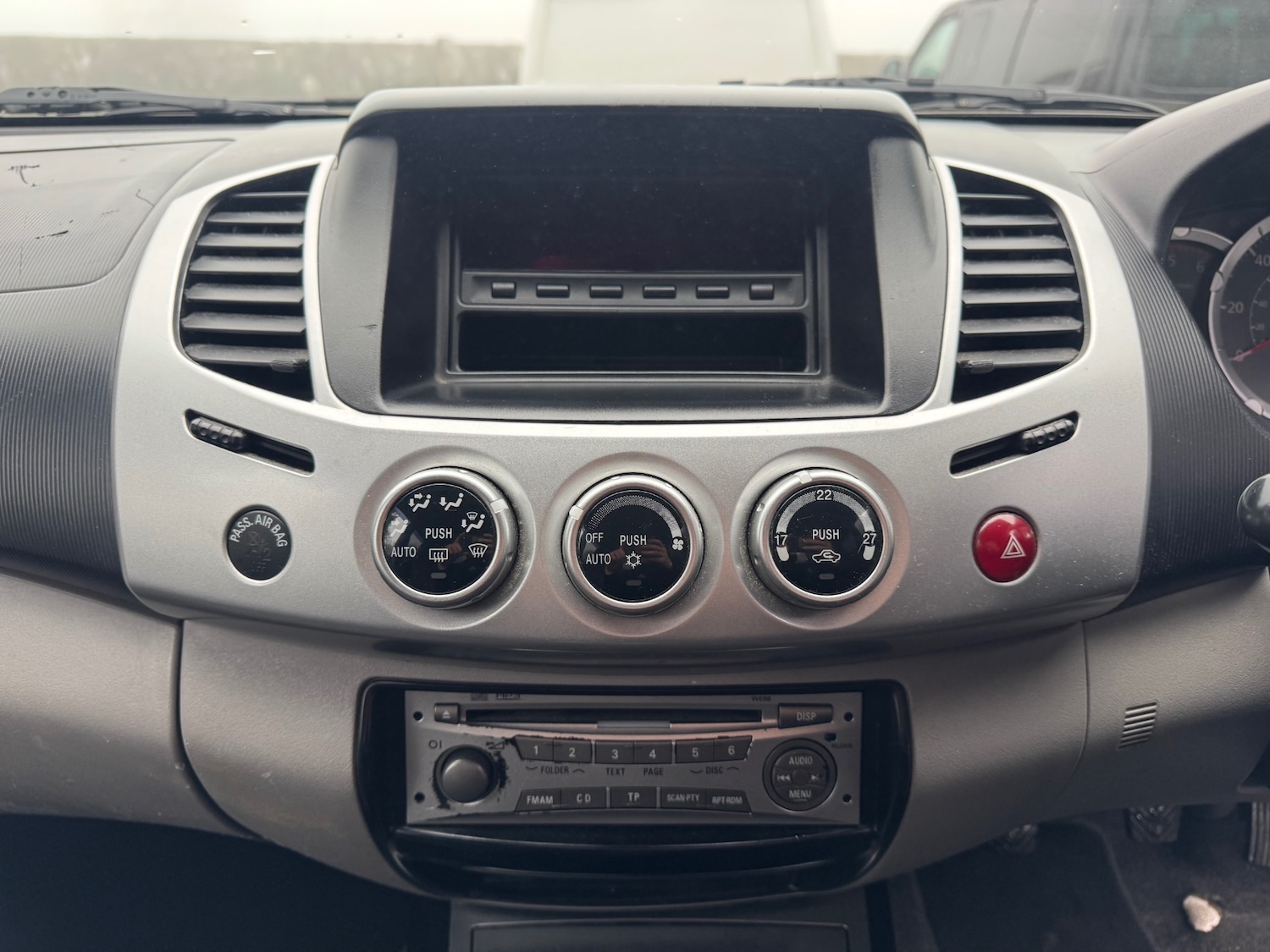 Used Mitsubishi L200 2010 for sale - 77129781: Photo 20