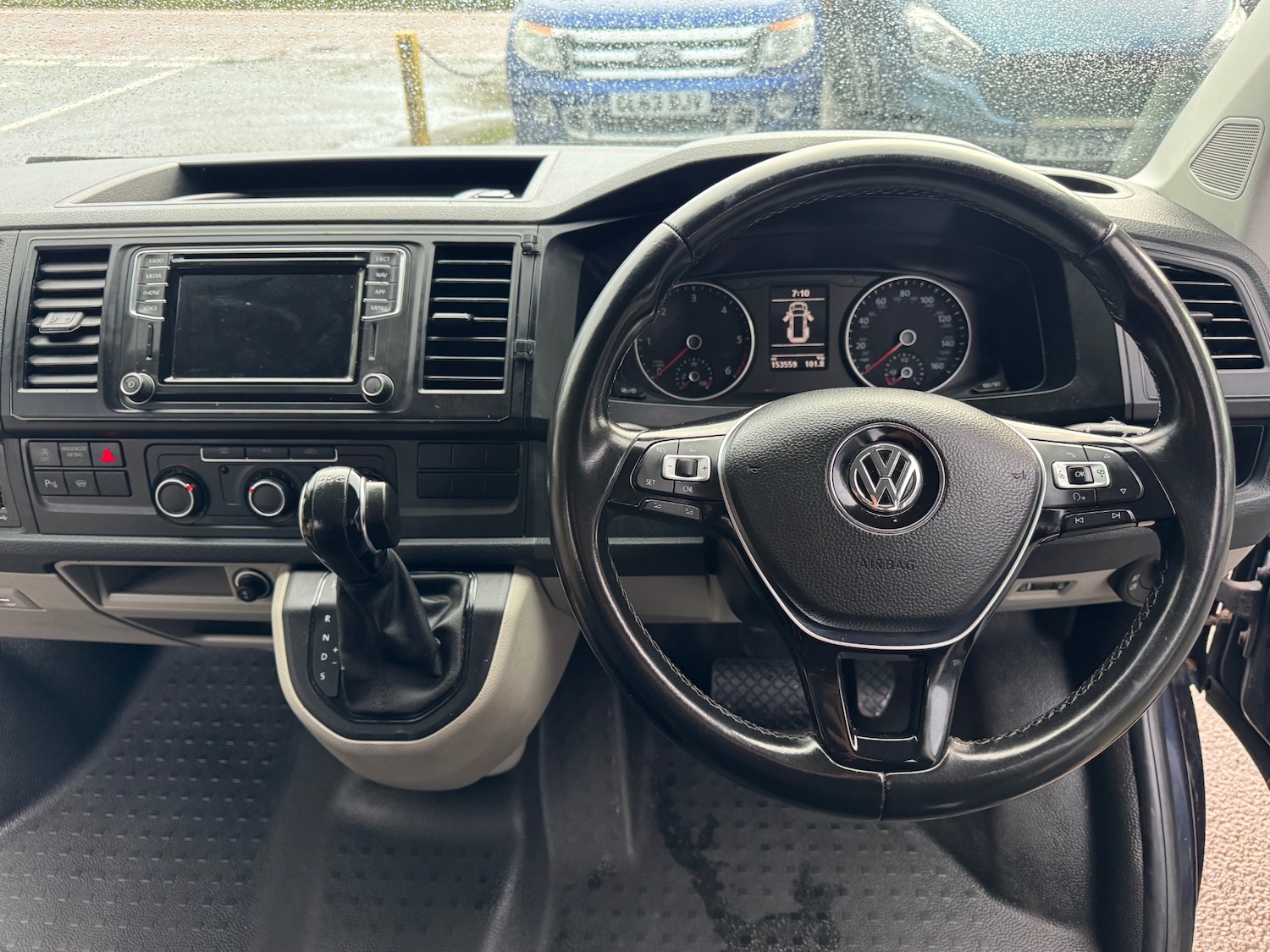 Used Volkswagen Transporter 2018 for sale - 76821999: Photo 20