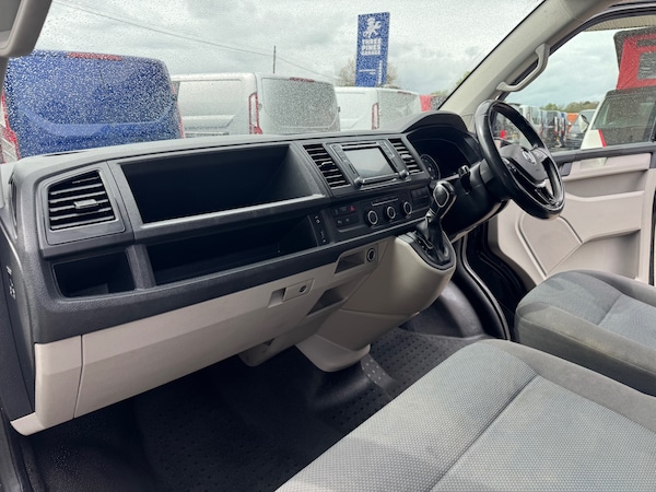 Used Volkswagen Transporter 2017 for sale - 76041669: Photo 18