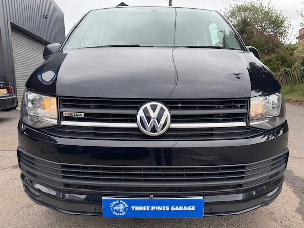 Used Volkswagen Transporter 2017 for sale - 76041669: Photo 3
