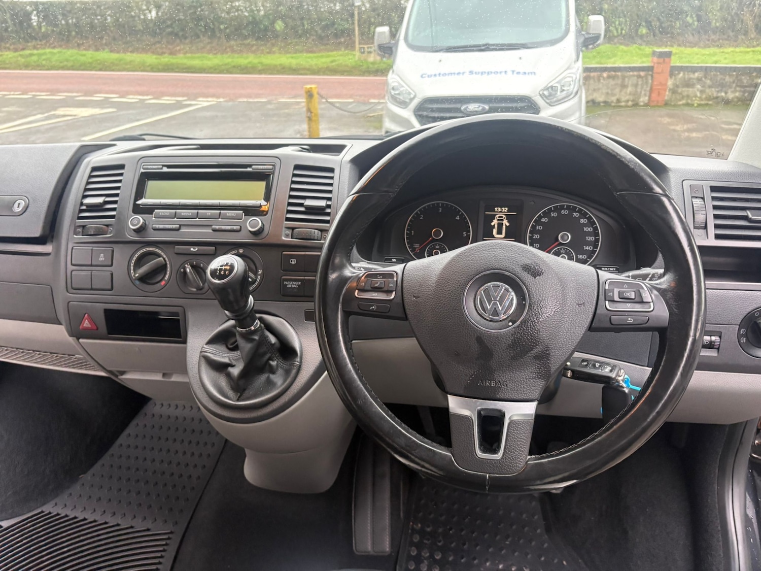 Used Volkswagen Transporter 2010 for sale - 77002296: Photo 10