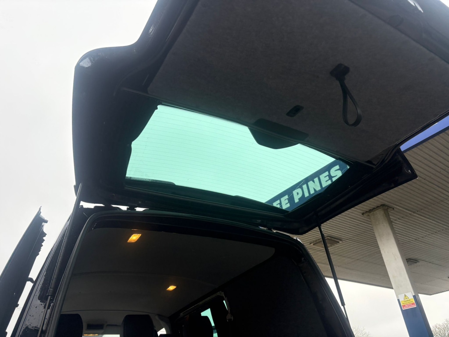 Used Volkswagen Transporter 2010 for sale - 77002296: Photo 19