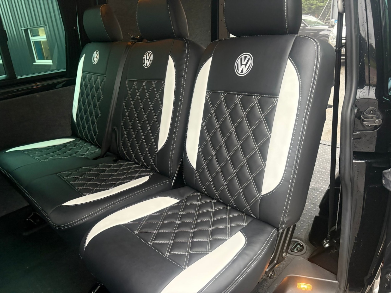 Used Volkswagen Transporter 2010 for sale - 77002296: Photo 21