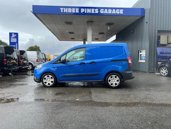 Ford - Transit Courier
