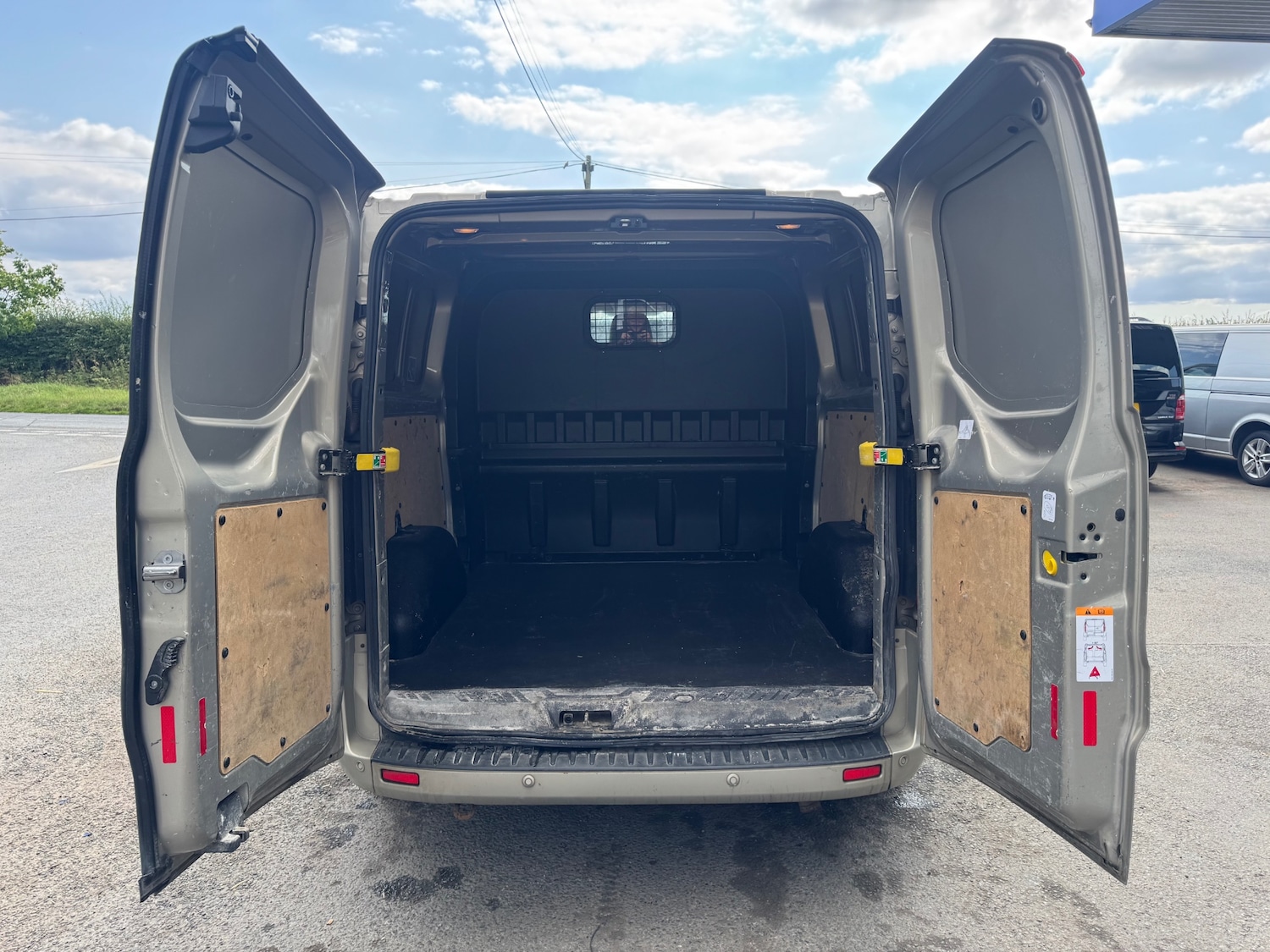 Vehicle 14