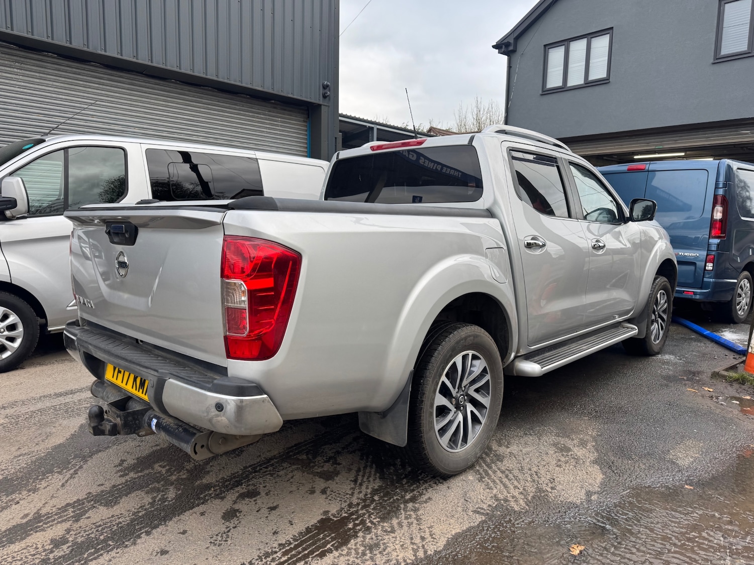 Used Nissan Navara 2017 for sale - 78045795: Photo 4
