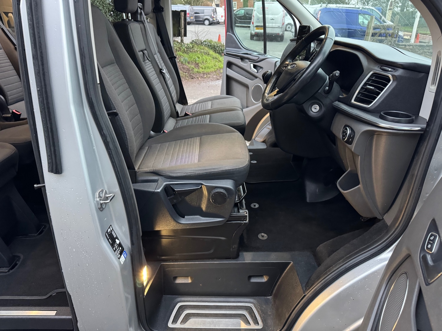 Used Ford Tourneo Custom 2018 for sale - 77303451: Photo 18