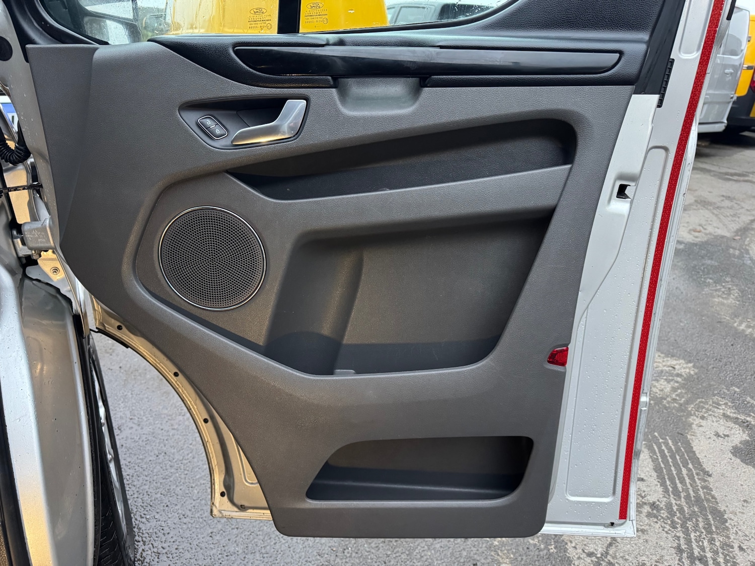 Used Ford Tourneo Custom 2018 for sale - 77303451: Photo 23