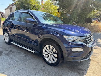 Used Volkswagen T-Roc 2019 for sale - 79542068: Photo