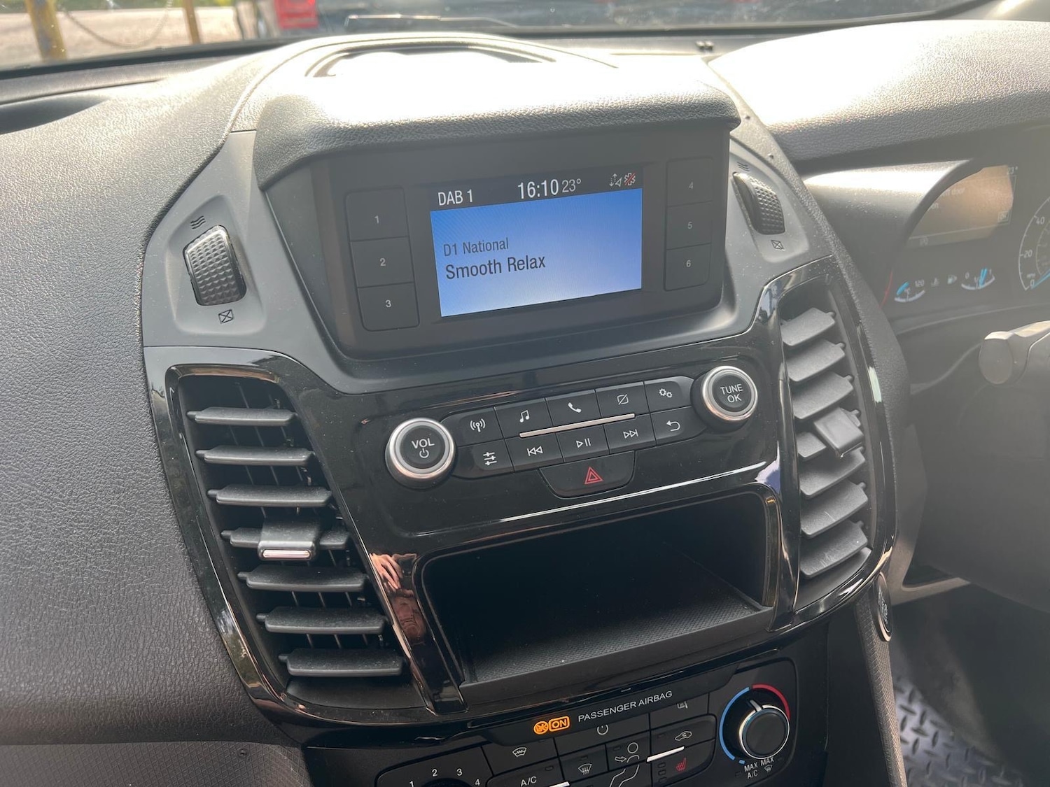 Used Ford Transit Connect 2019 for sale - 77099885: Photo 12