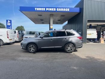 Used Mitsubishi Outlander 2016 for sale - 78977101: Photo
